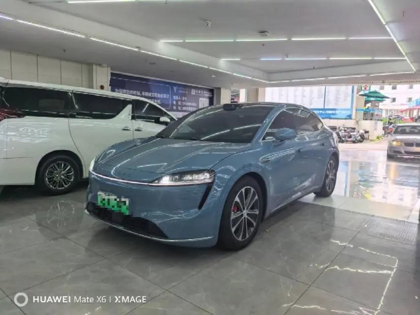 Открыть галерею: Smart Realm 2025 R7 331km Ultra Automatic