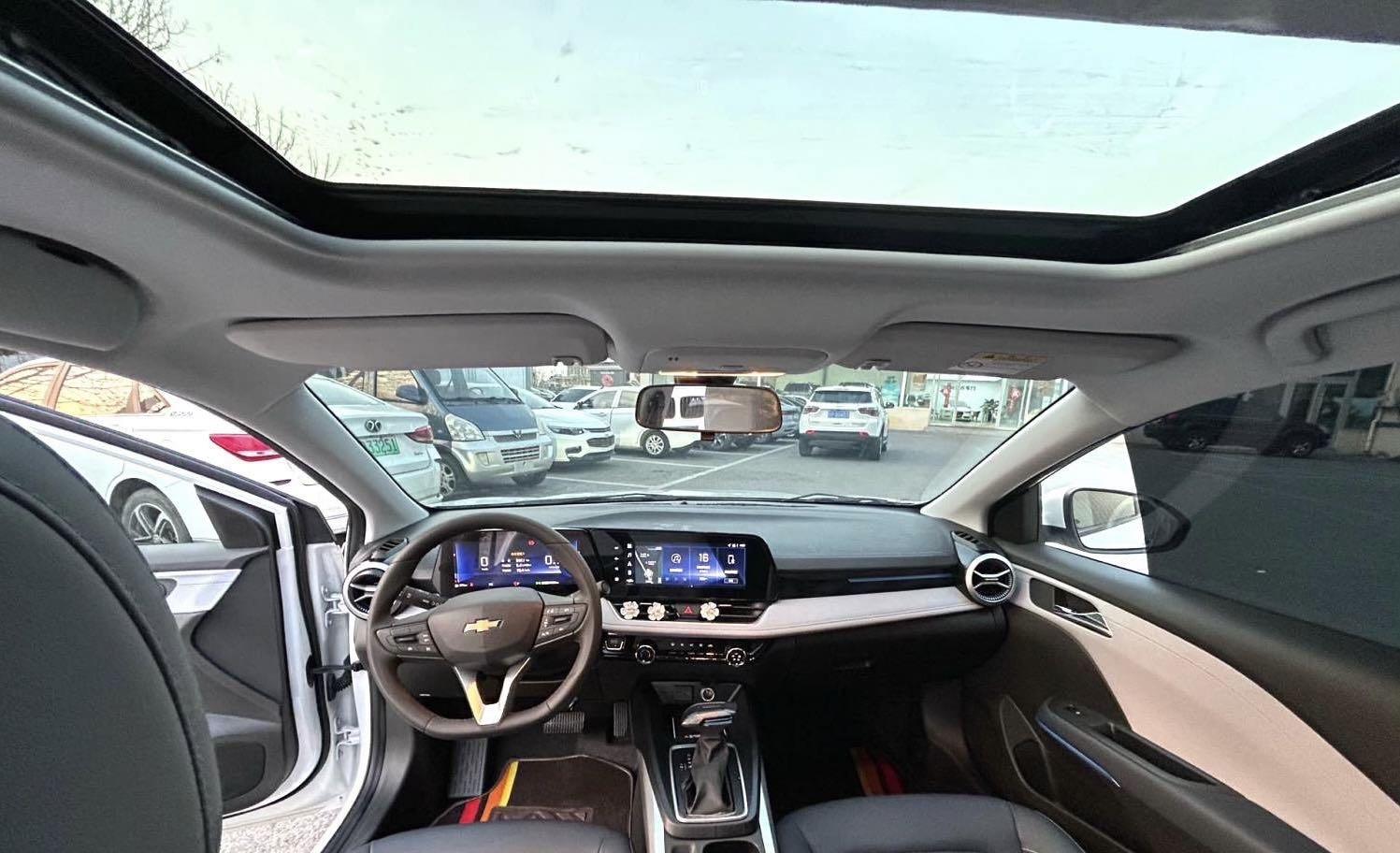 Cruze 2023 1.5L Dual Clutch Pleasant Edition 4