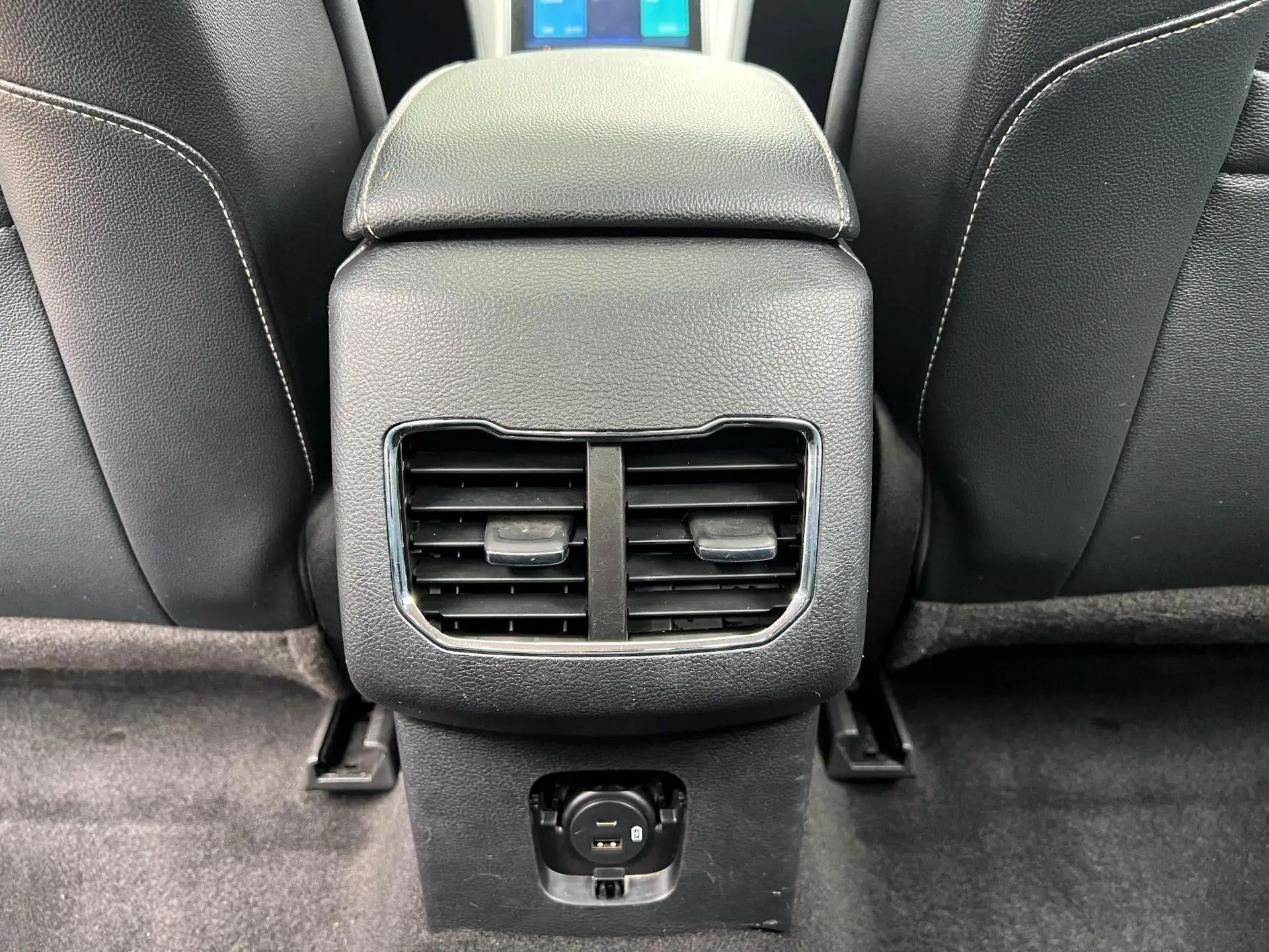 Mondeo 2020 EcoBoost 180 fashion 11