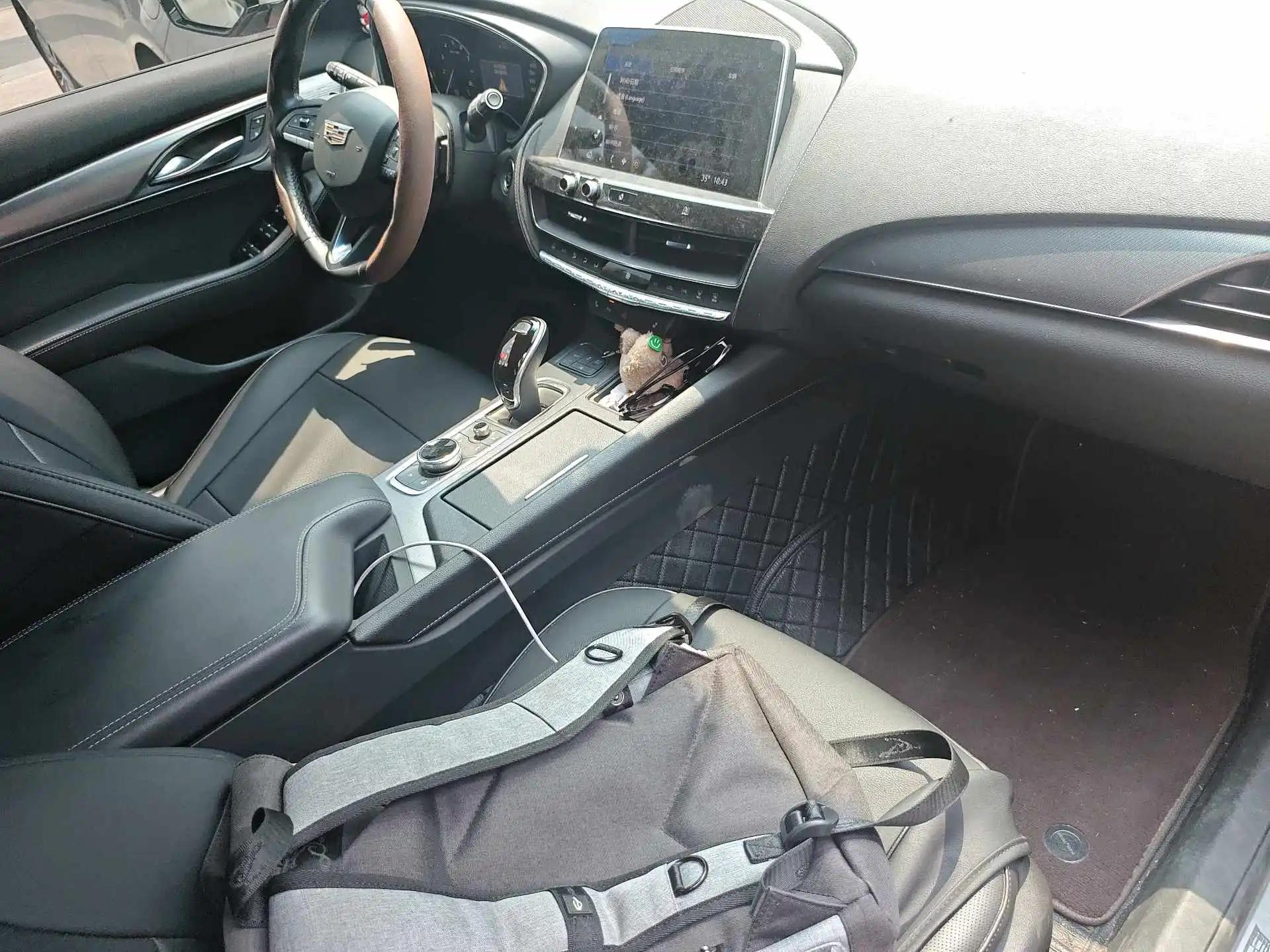 Cadillac CT5 2020 model changed to 28T luxury model 2