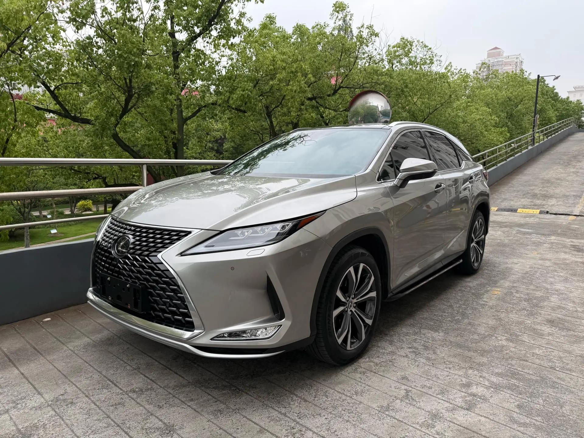 Lexus RX 2020 model modified 300 four-wheel drive elegant version