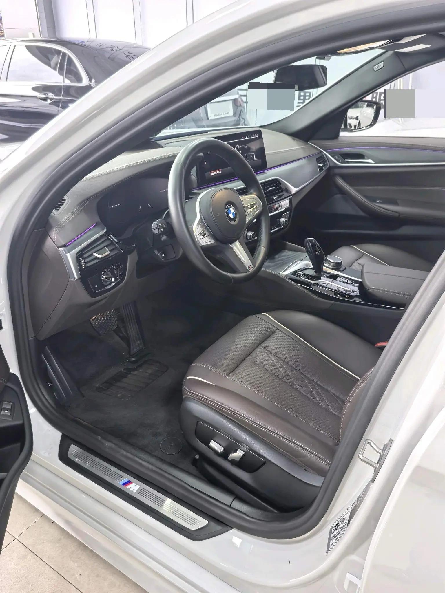 BMW 5 Series 2023 530Li 2.0T Luxury Model M Sport Package Automatic 3