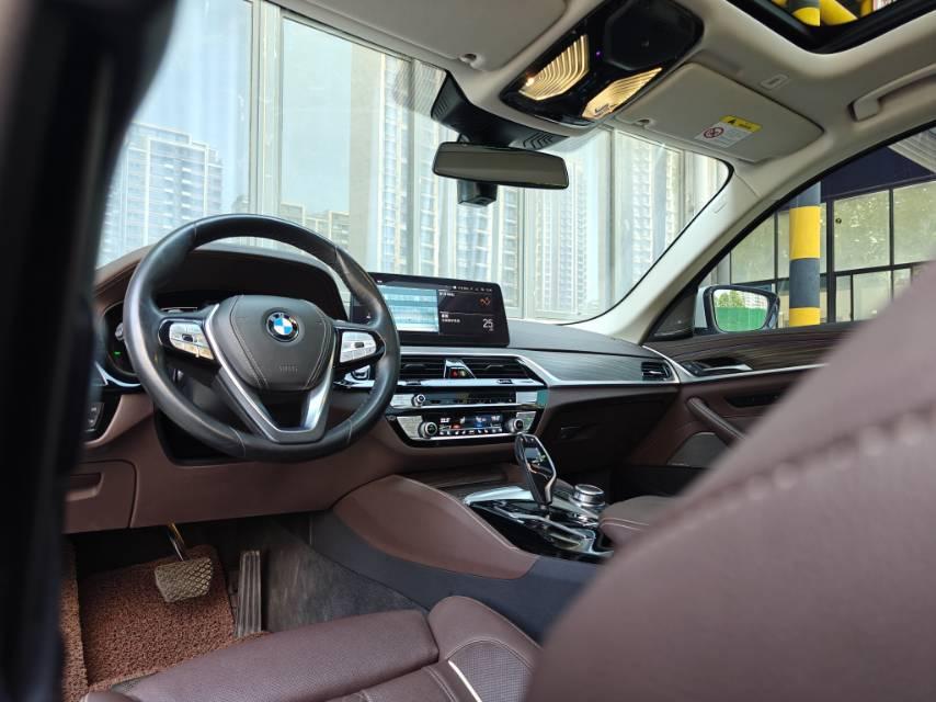 BMW 5 Series 2022 Modified 530Li Premium Luxury Suit 10