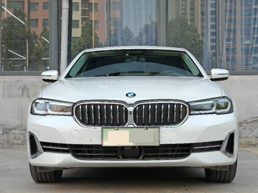 BMW 5 Series 2022 Modified 530Li Premium Luxury Suit 2