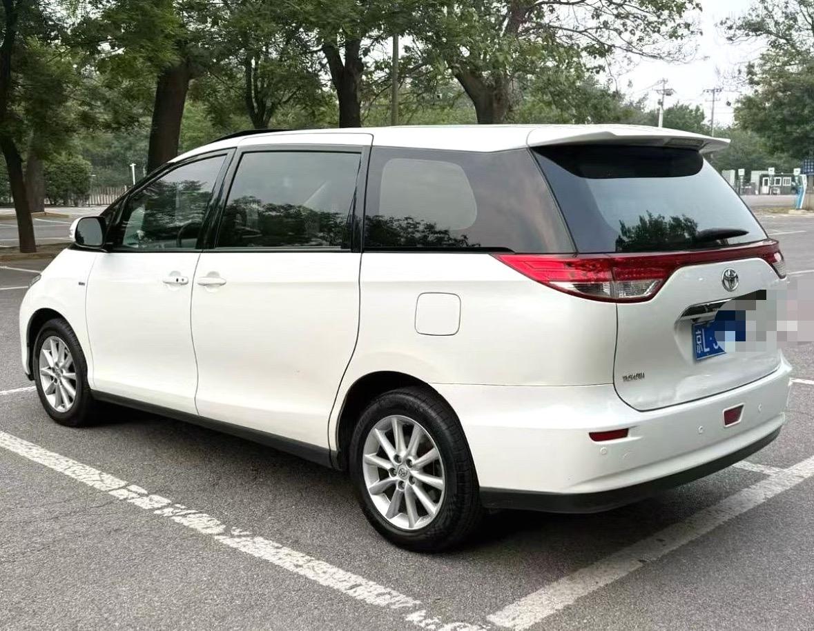 Toyota Previa (Imported) 2016 Previa 2.4 7-seat Automatic 4