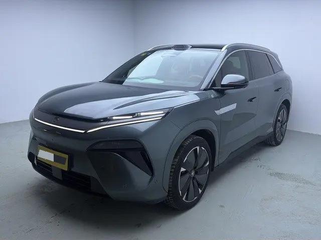 Tang L 2025 EV 600KM Four-Wheel-Drive Laser Radar Flagship Model