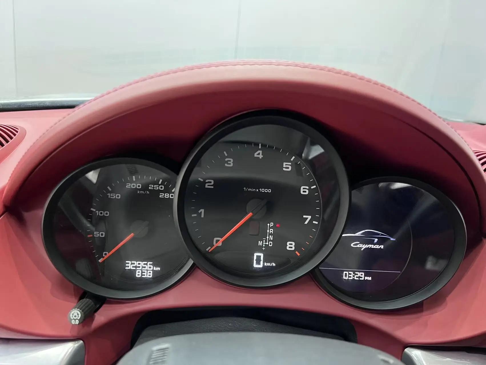 Porsche 718 2020 Cayman 2.0T 12