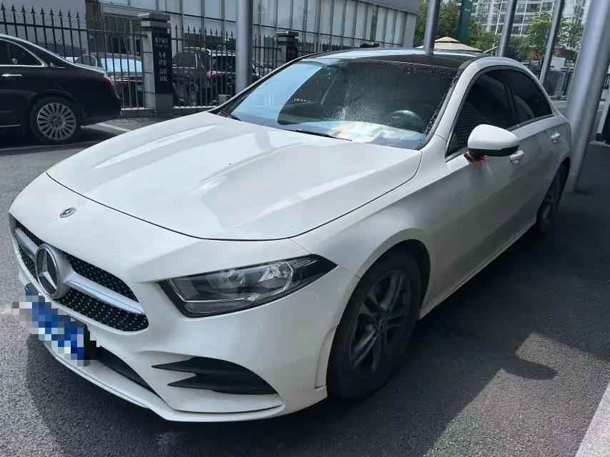 Mercedes Benz Class A 2022 model facelift A 180 L sports car