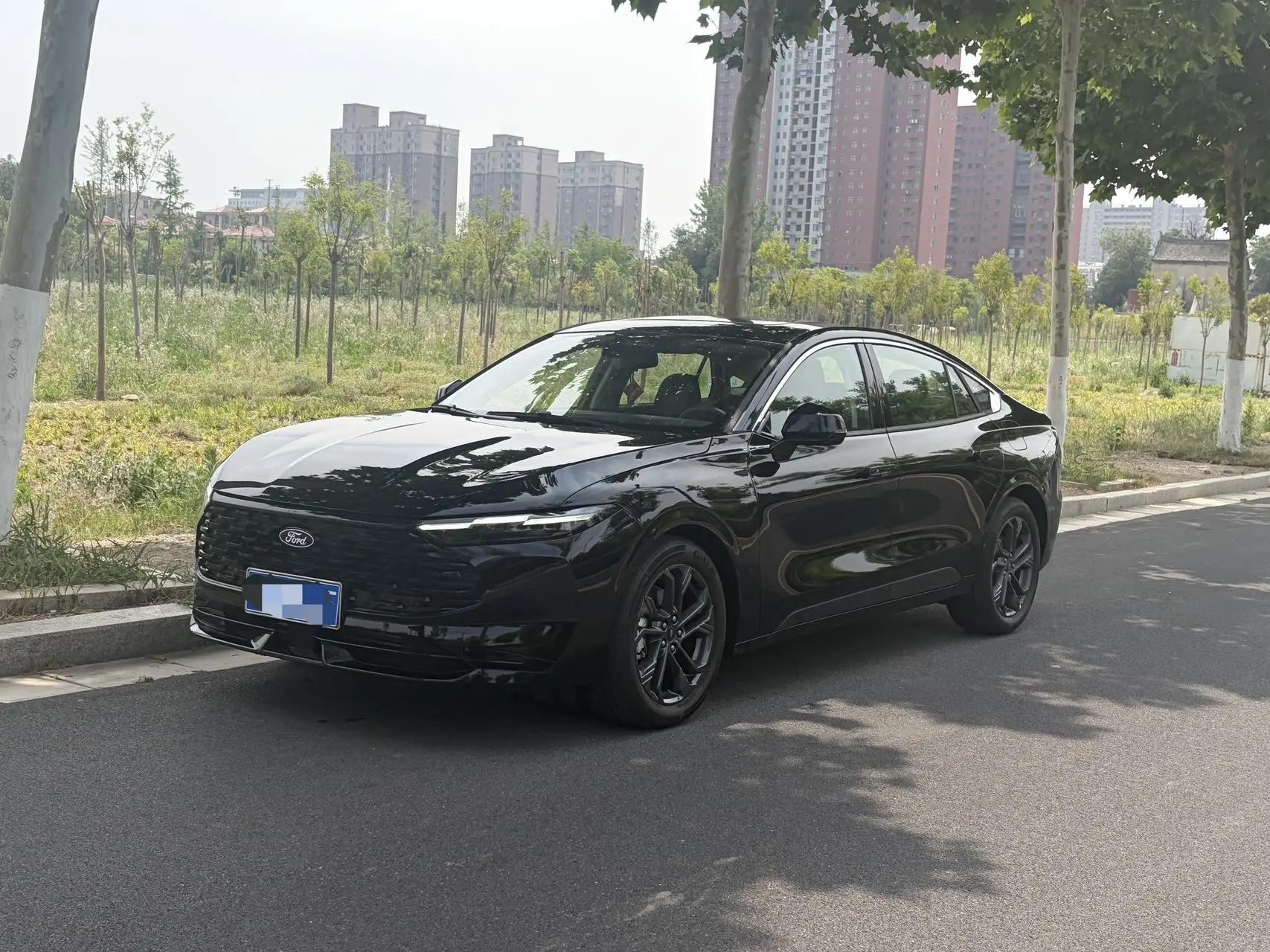 Ford 2026 Mondeo 2.0T EcoBoost Luxury Automatic