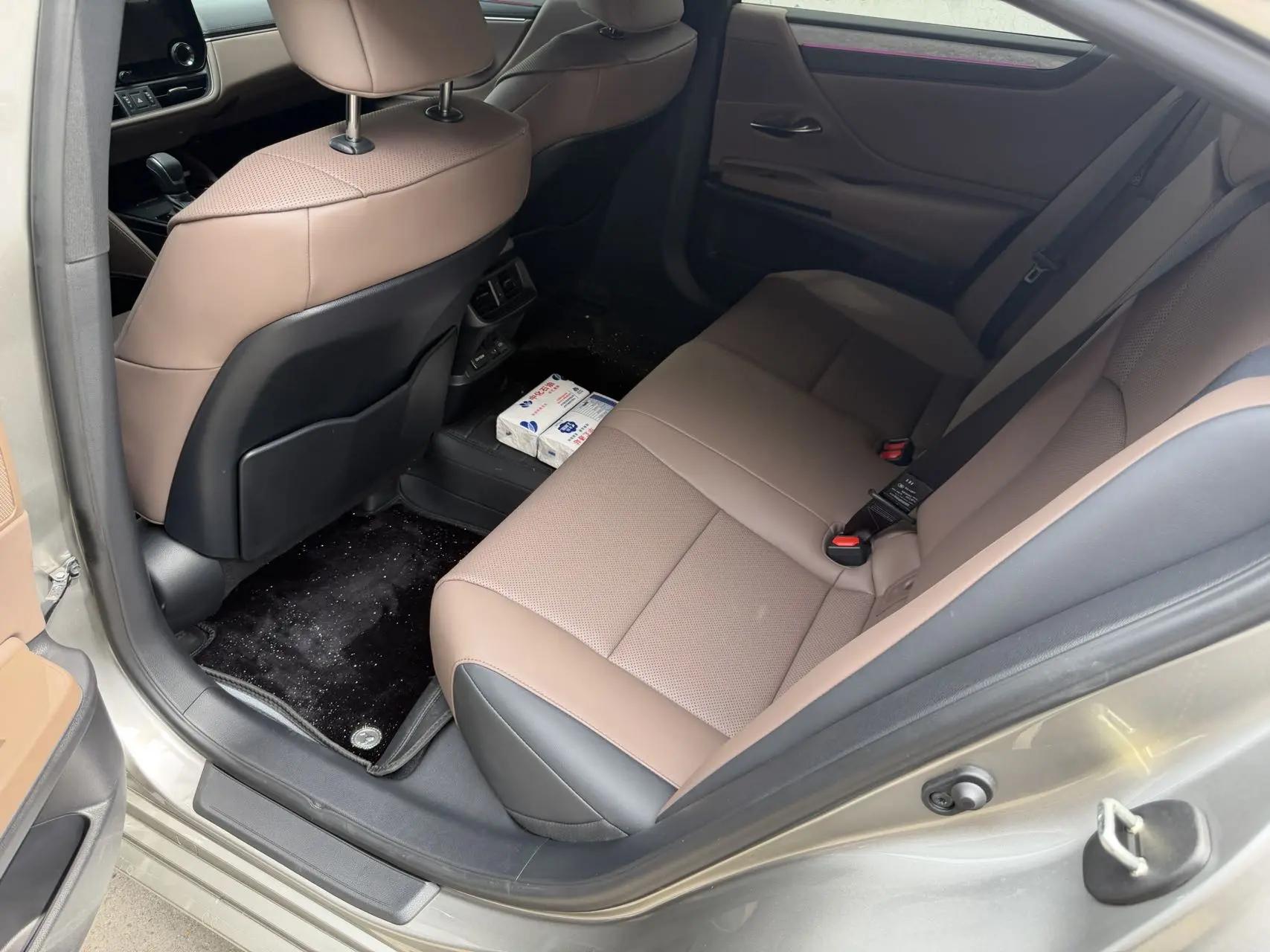 Lexus ES 2023 200 Excellence Edition 3