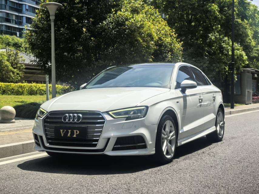Audi A3 2020 Limousine 35 TFSI Sports Country V