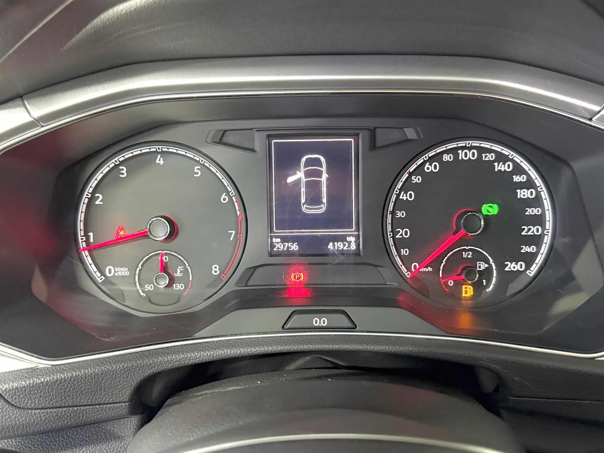 T-ROC Tange 2021 to 280TSI DSG Two-Drive Elite Zhilian Edition 10