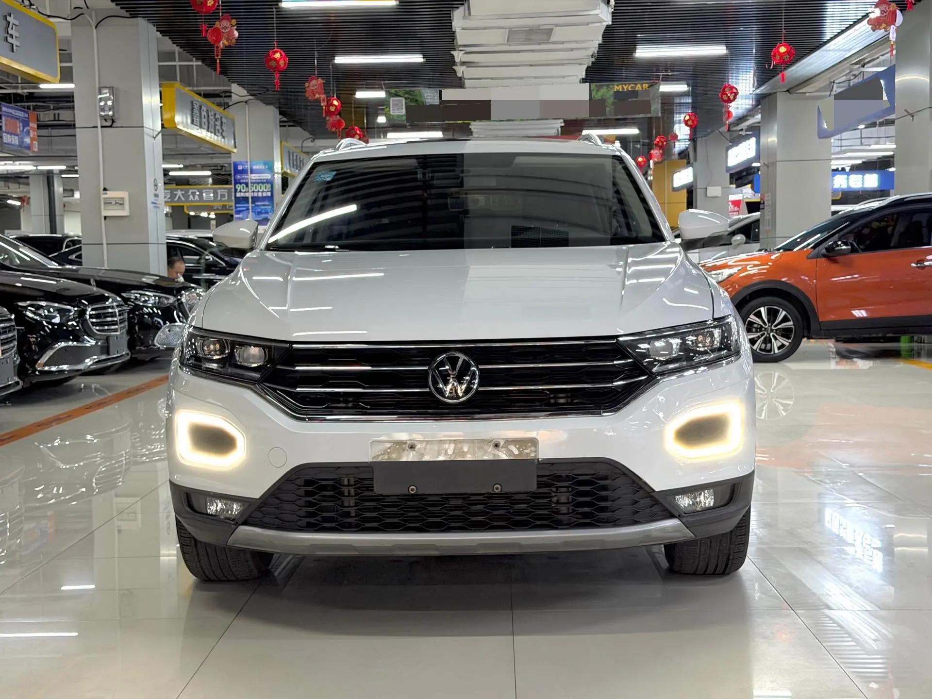 T-ROC Tange 2021 to 280TSI DSG Two-Drive Elite Zhilian Edition 6