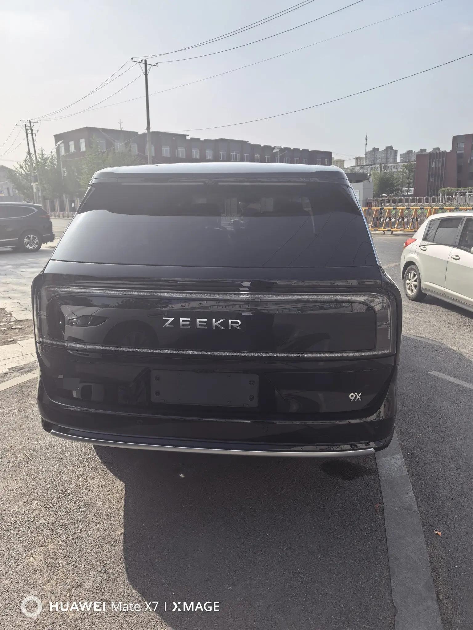 Zeekr 2025 Zeekr 9X 2.0T Ultra 55kWh automatic gear 6