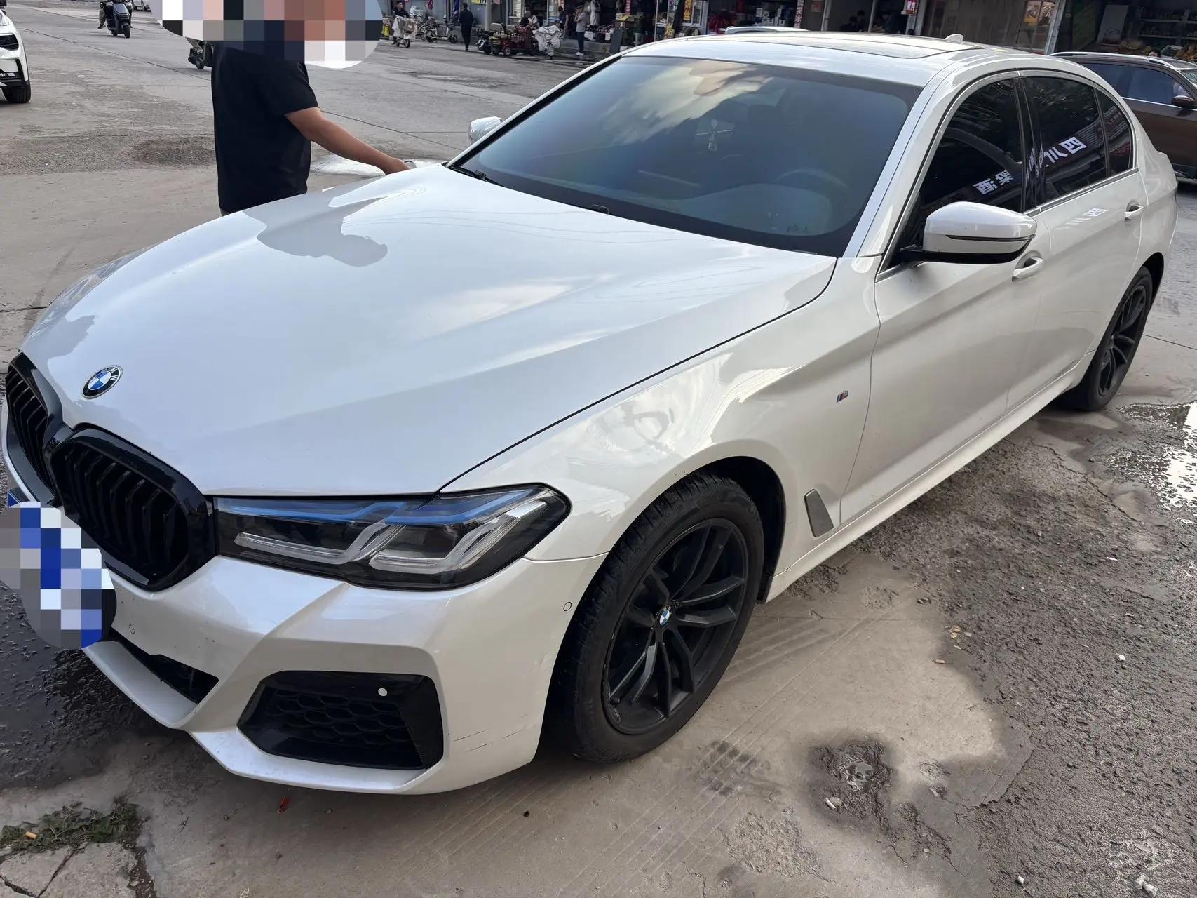 BMW 5 Series 2020 525Li M Sports Suit