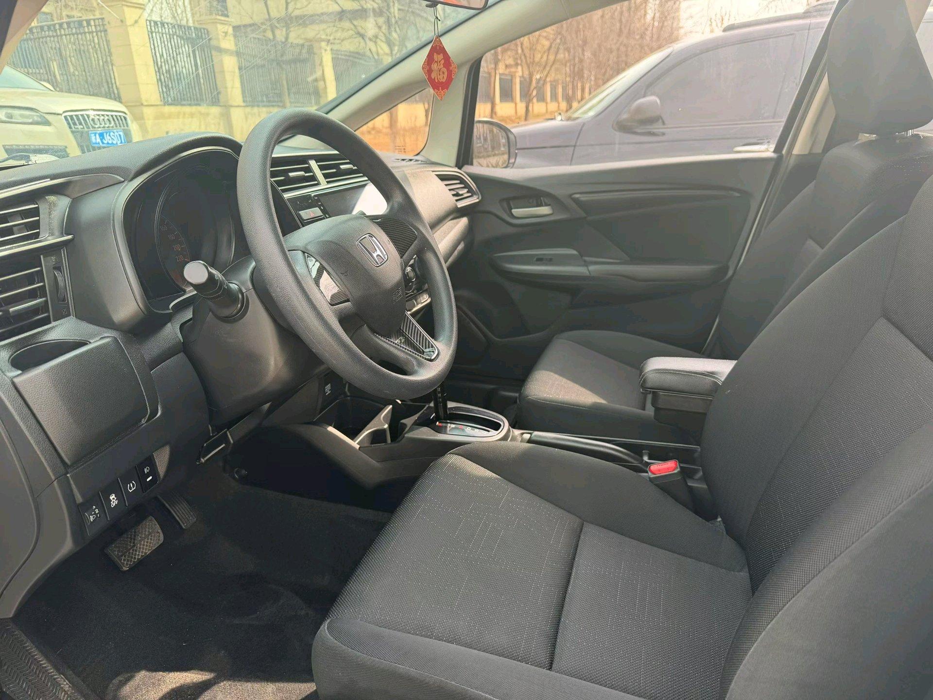 Fit 2020 1.5L CVT Comfort Sunroof Edition 4