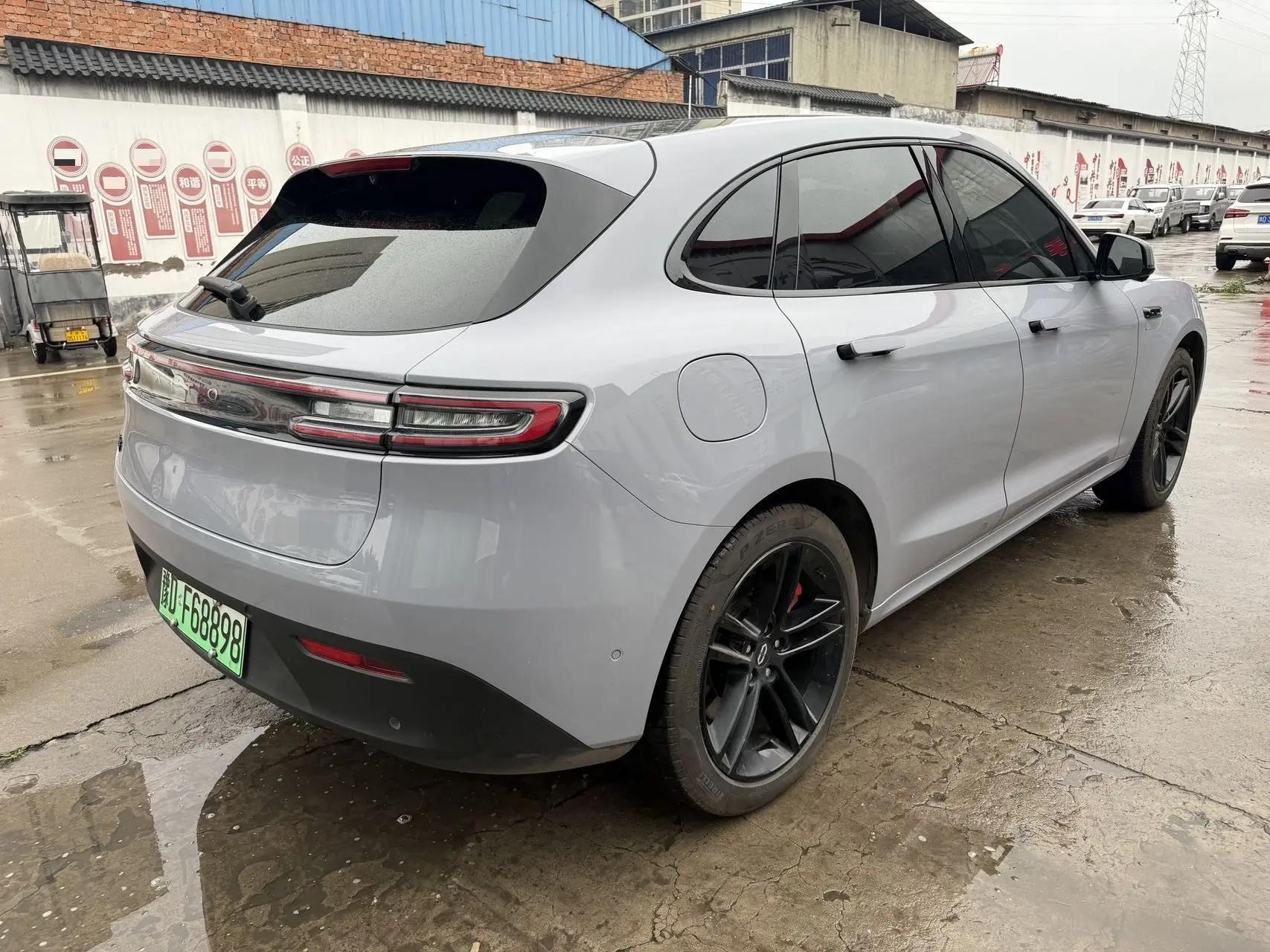 AITO 2024 AITO M5 Max RS Four-Wheel-Drive Advanced Intelligent Driving Edition Automatic 3