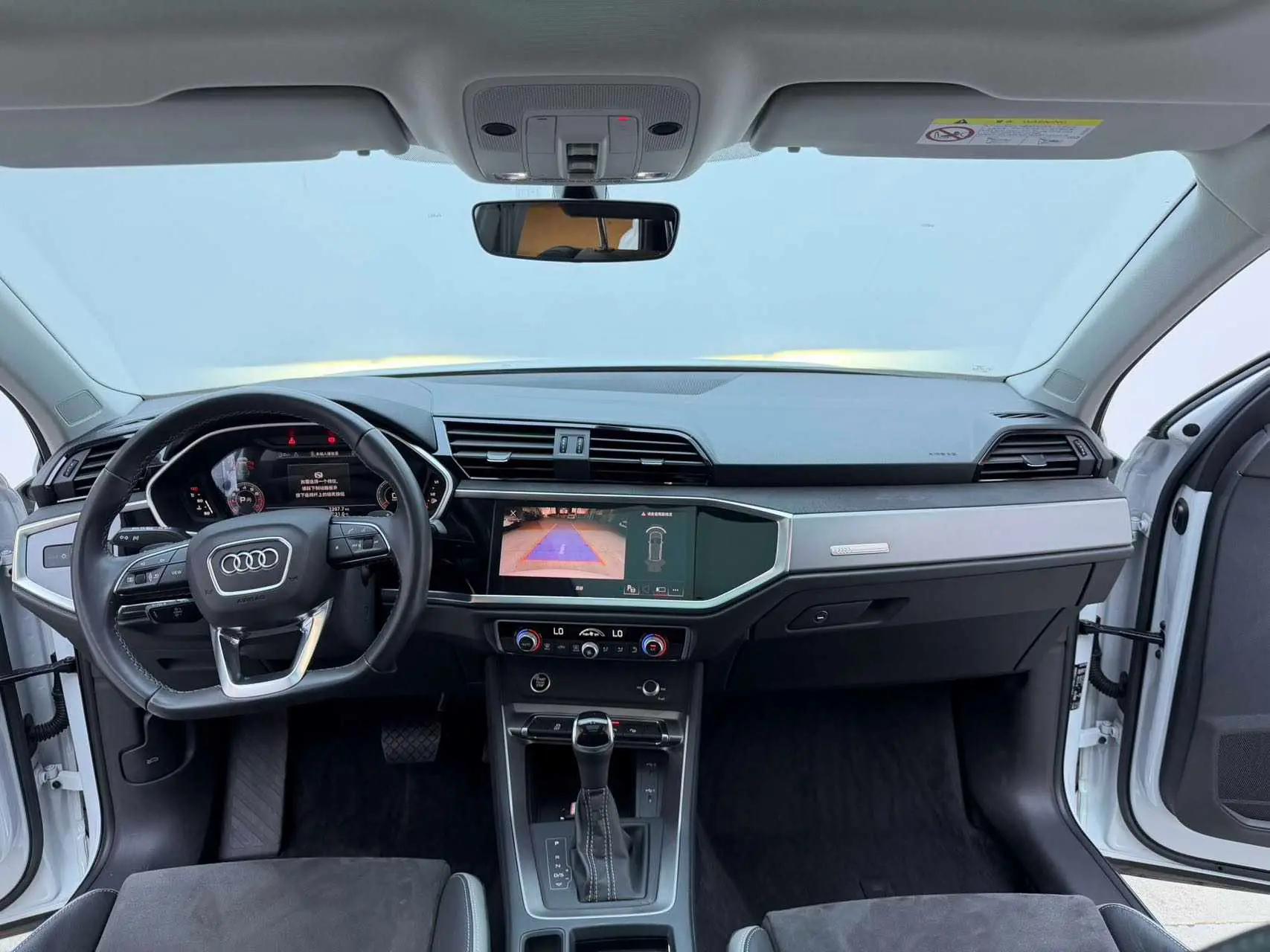 Audi Q3 2022 35 TFSI Fashion Dynamic 10