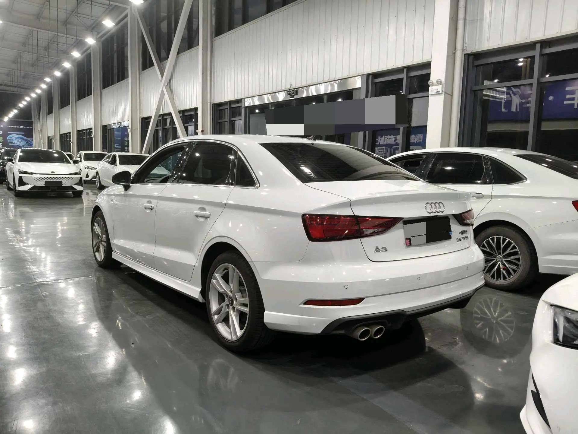 Audi A3 2020 Limousine 35 TFSI Fashion Version National V 4