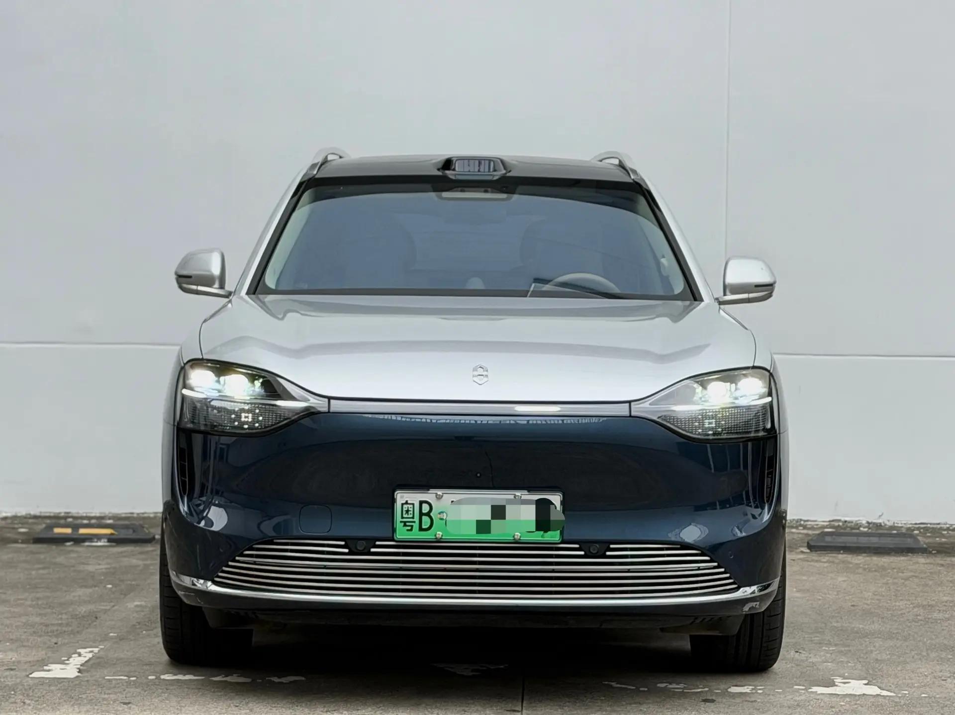 AITO 2025 Model AITO M9 Range-Extended Ultra Version 52kWh 6-Seater Automatic 2