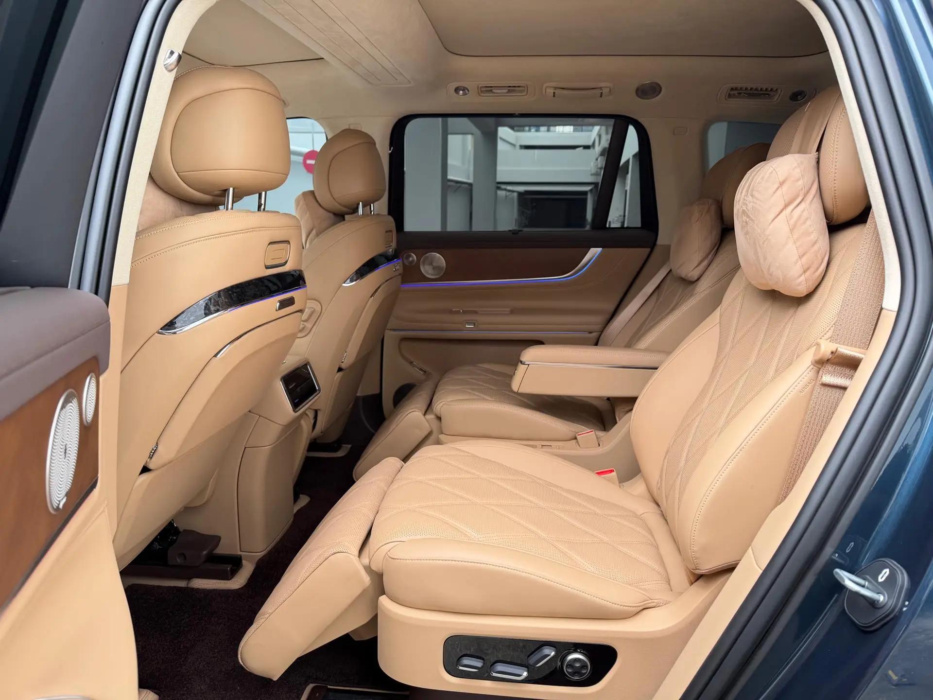 AITO 2025 Model AITO M9 Range-Extended Ultra Version 52kWh 6-Seater Automatic 5