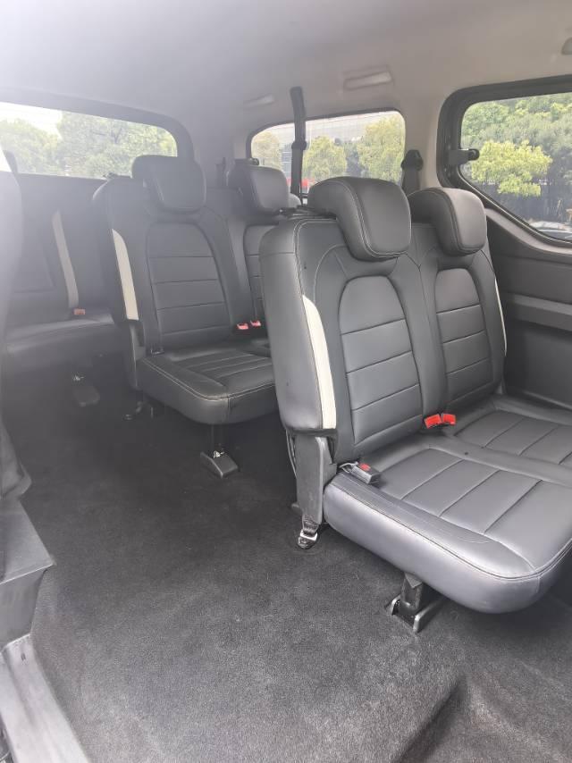 WuLing Journey 2021 1.5T Manual Luxury Model 5