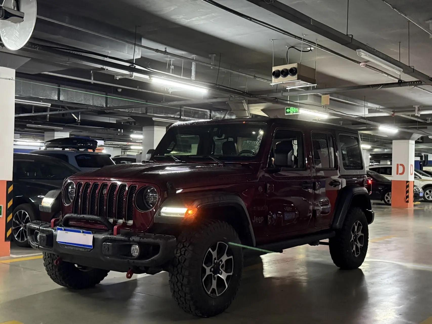 Открыть галерею: Wrangler 2021 2.0T Robin Hood Four-door Edition