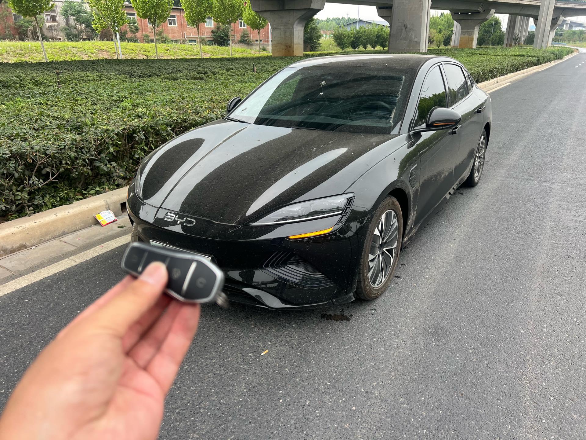 BYD 2023 Seal Champion Edition 550km Honorable Automatic Gear