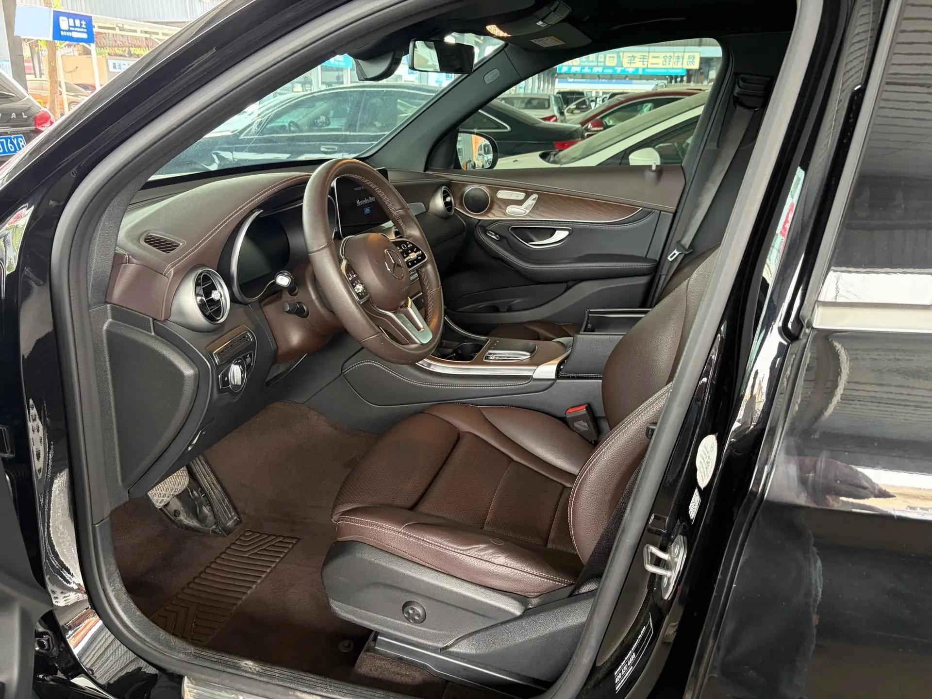 Mercedes Benz GLC 2020 to GLC 300 L 4MATIC Dynamic 8