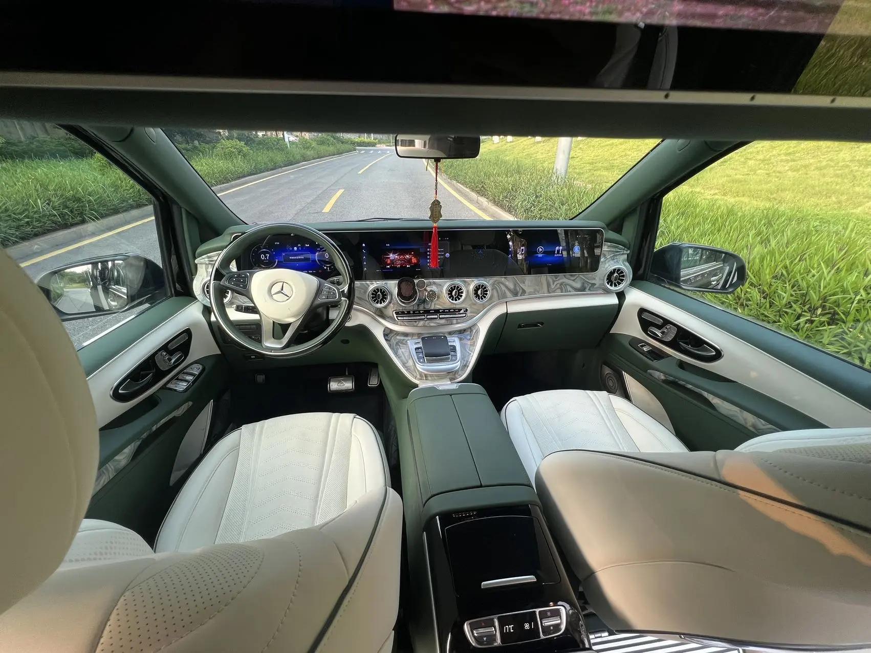 Mercedes Benz 2023 V-Class 2.0T Business Edition 7-Seater Automatic 6