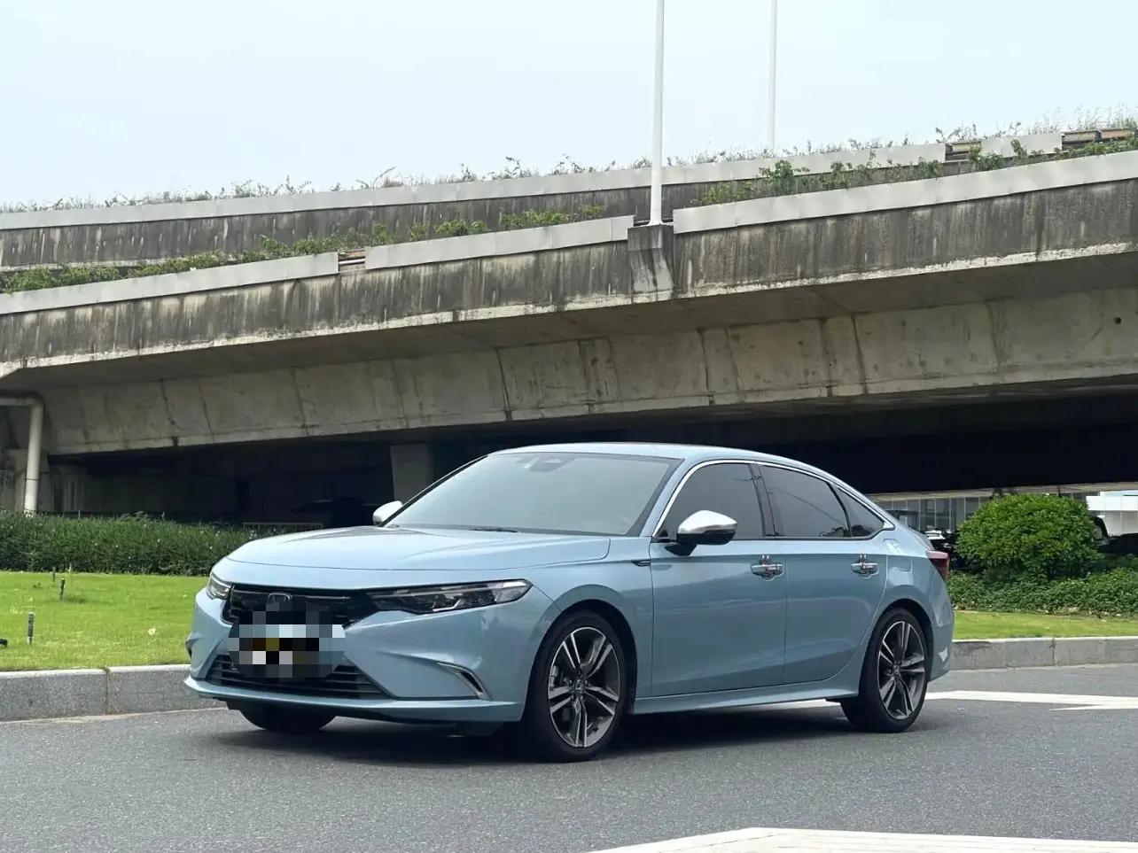 Type 2023 2.0L e:HEV High Edition