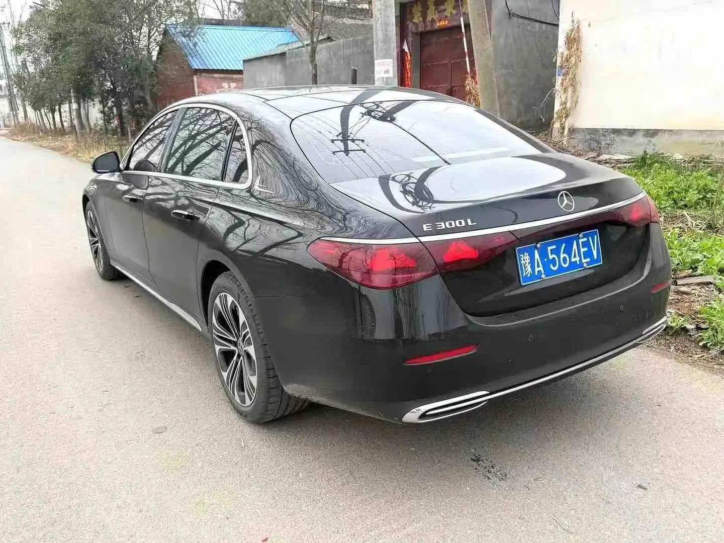 Mercedes Benz E-Class 2025 Model E 300 L 48V 2.0T Luxury Automatic 3