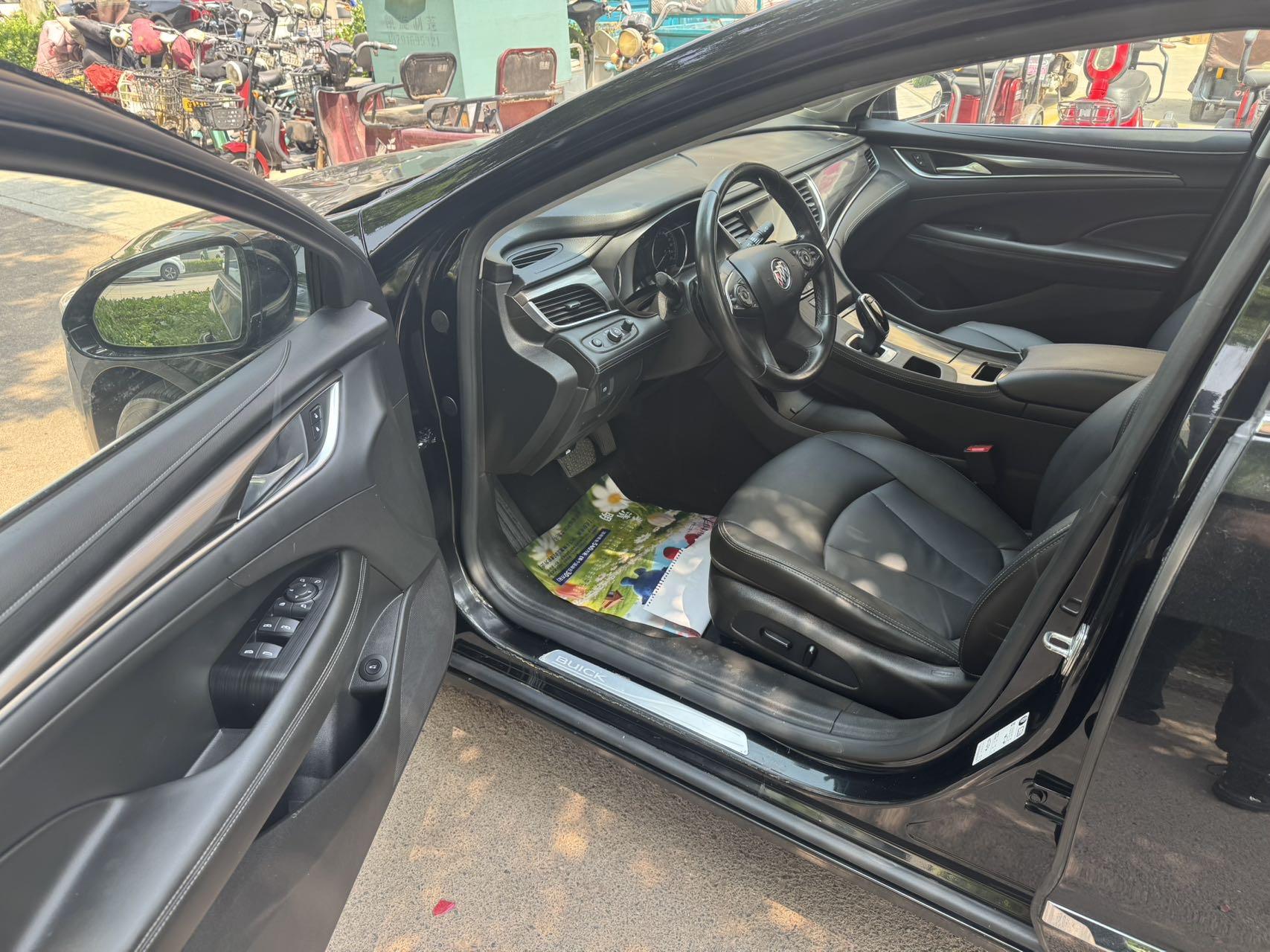 LaCrosse 2021 552T Luxury Model 5