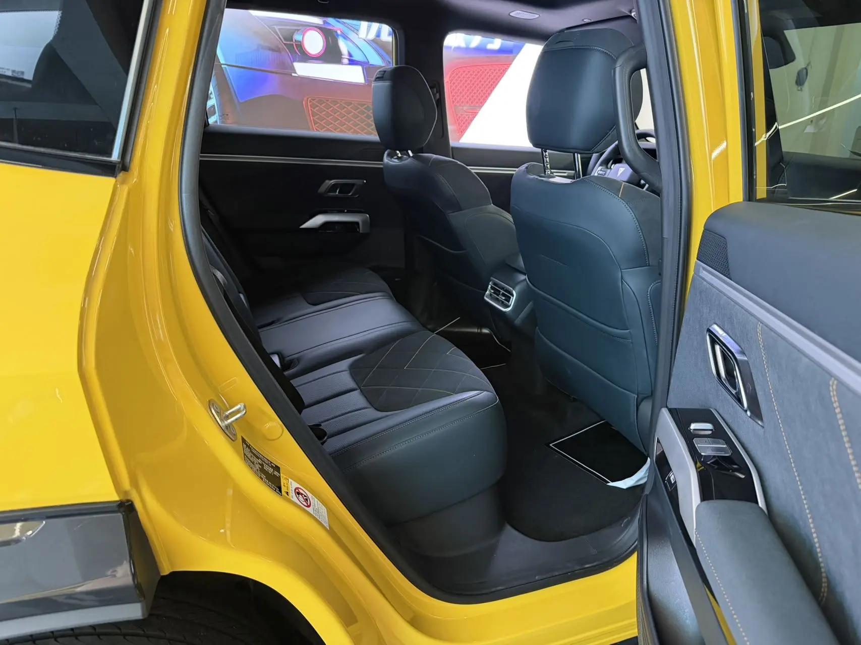 ChangAn Deepal 2025 G318 Worry-Free Crossing Edition Four-Wheel Drive Secret Realm Edition Automatic 5
