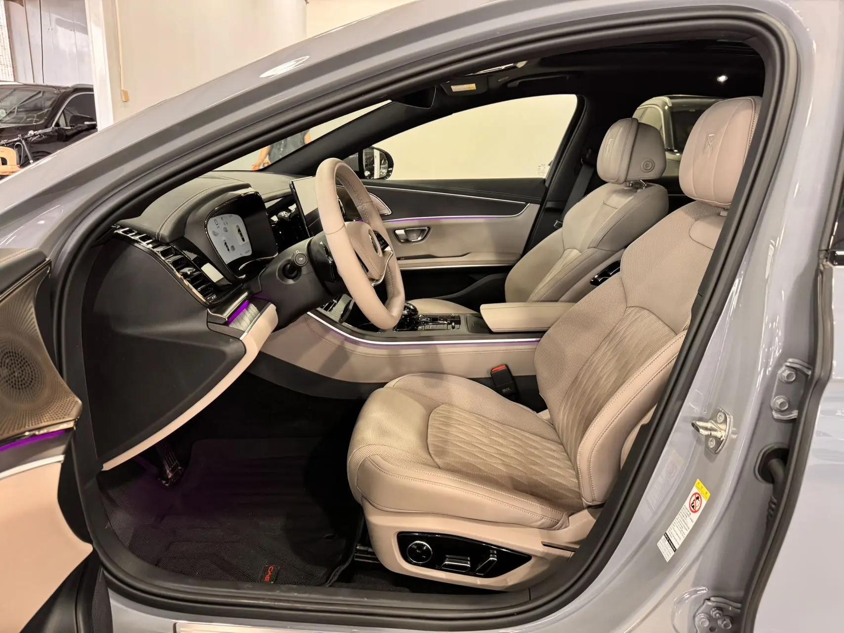 BYD 2025 Han DM-i 1.5T CVT Intelligent Driving Version 125KM Laser Radar Flagship Model Automatic Transmission 5
