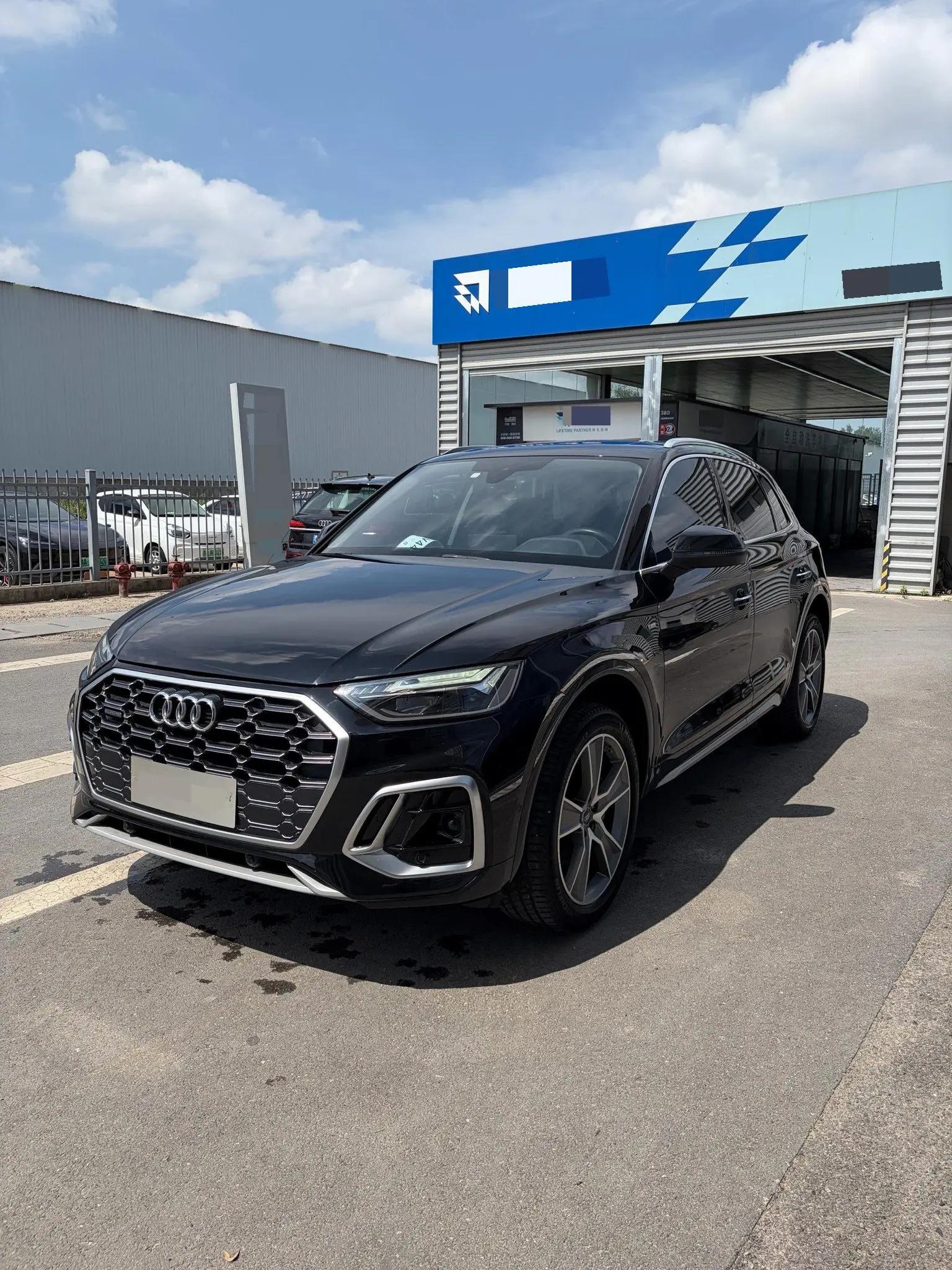 Audi 2023 Q5L 2.0TFSI 45TFSI luxury dynamic automatic transmission