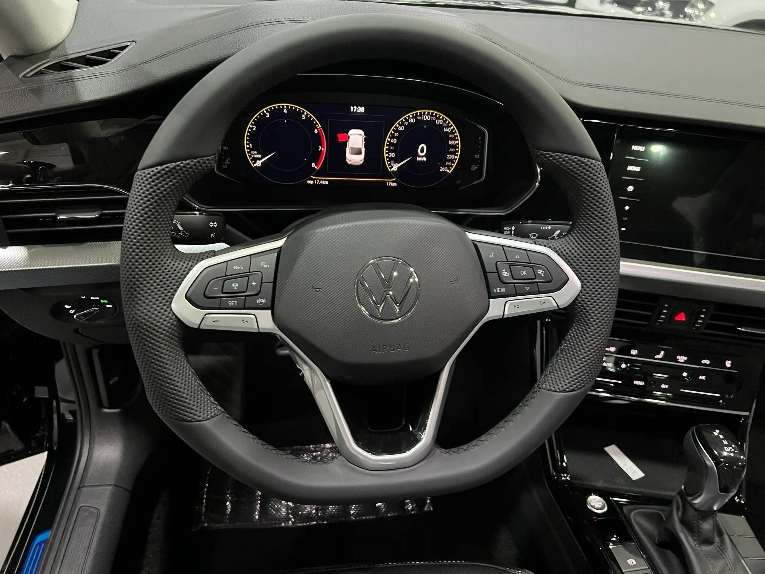 Volkswagen 2026 Passat 2.0TSI 330TSI outstanding elite edition automatic gear 5