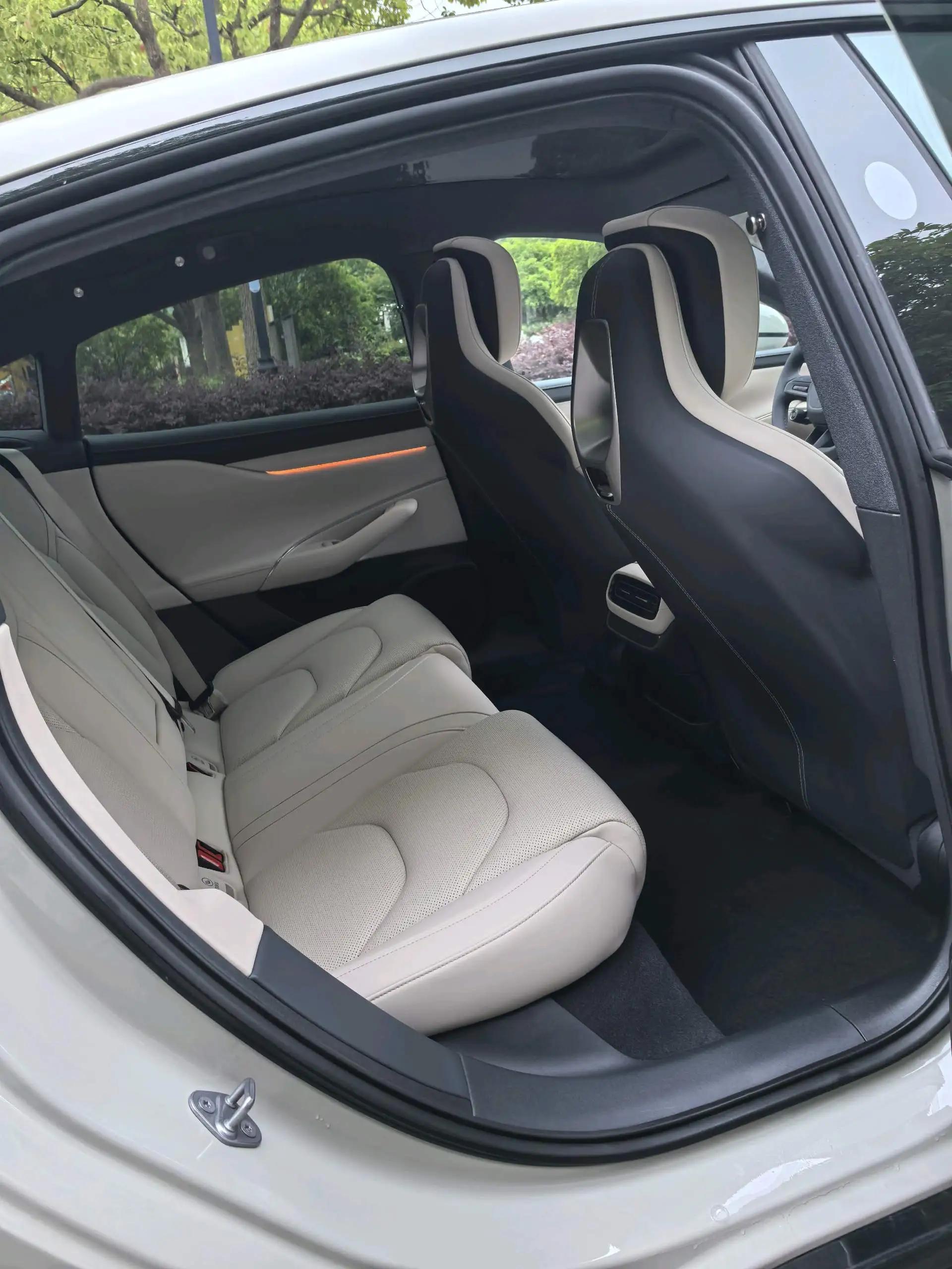 MI SU7 2024 700km Rear Drive Long Endurance Smart Driving Edition 9