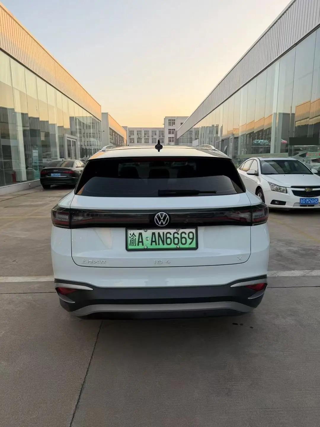 Volkswagen 2023 ID. 4 X Upgraded Pure Smart Edition Automatic Gear 6