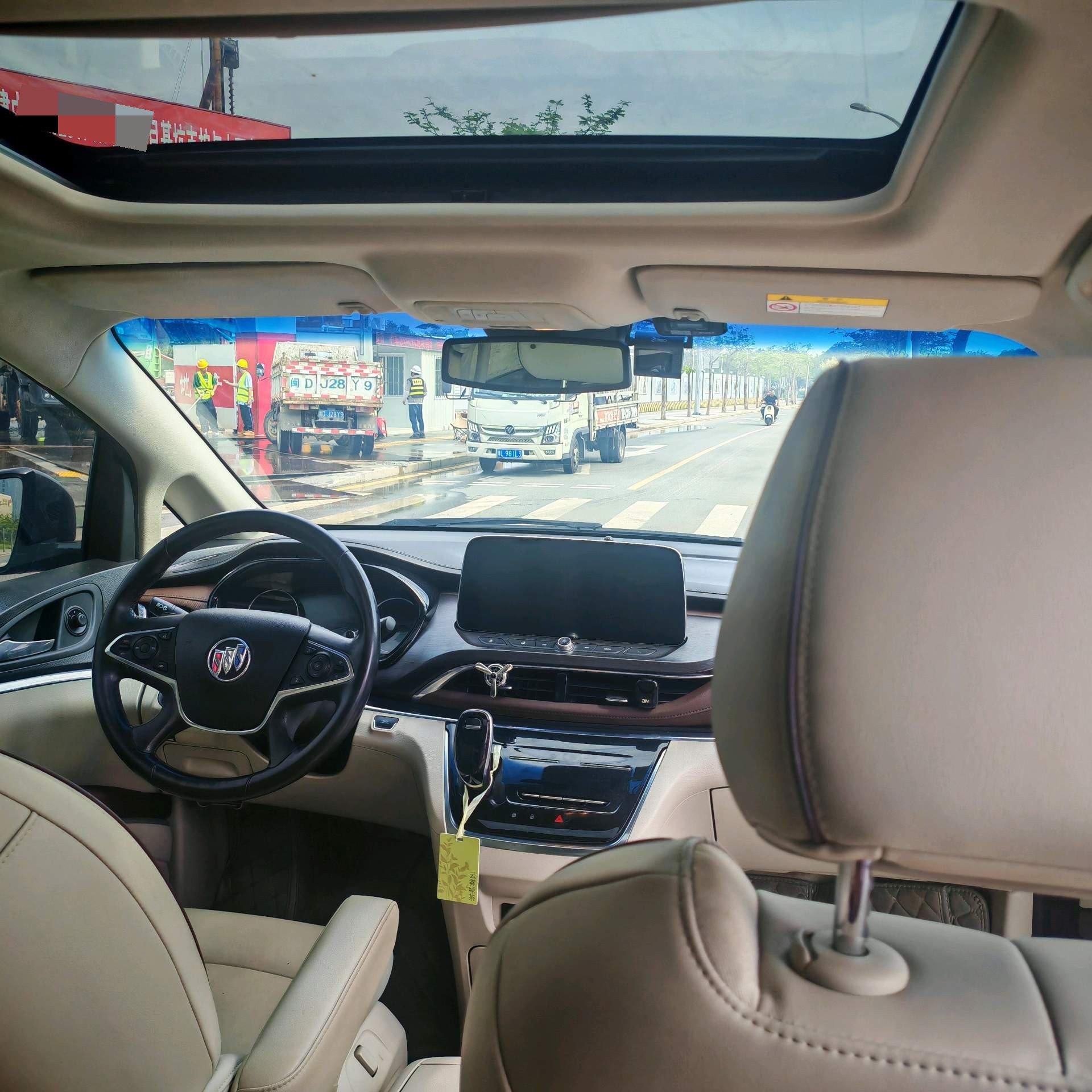 Buick GL8 2021 Land Business Class 652T Luxury Model 3