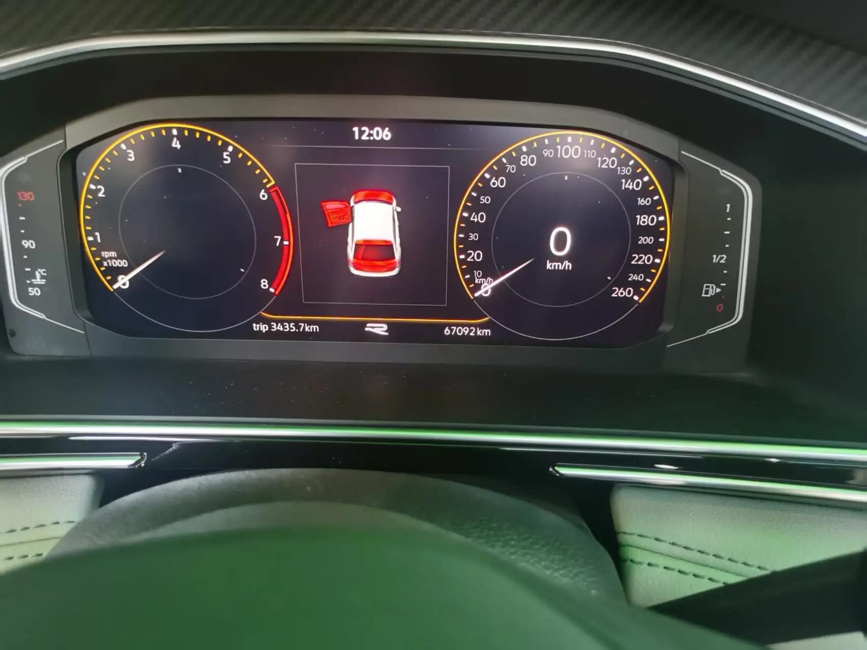 Touareg L 2022, 330 TSI, Automatic, Two‑Wheel Drive, R-Line Luxury Plus Edition 3