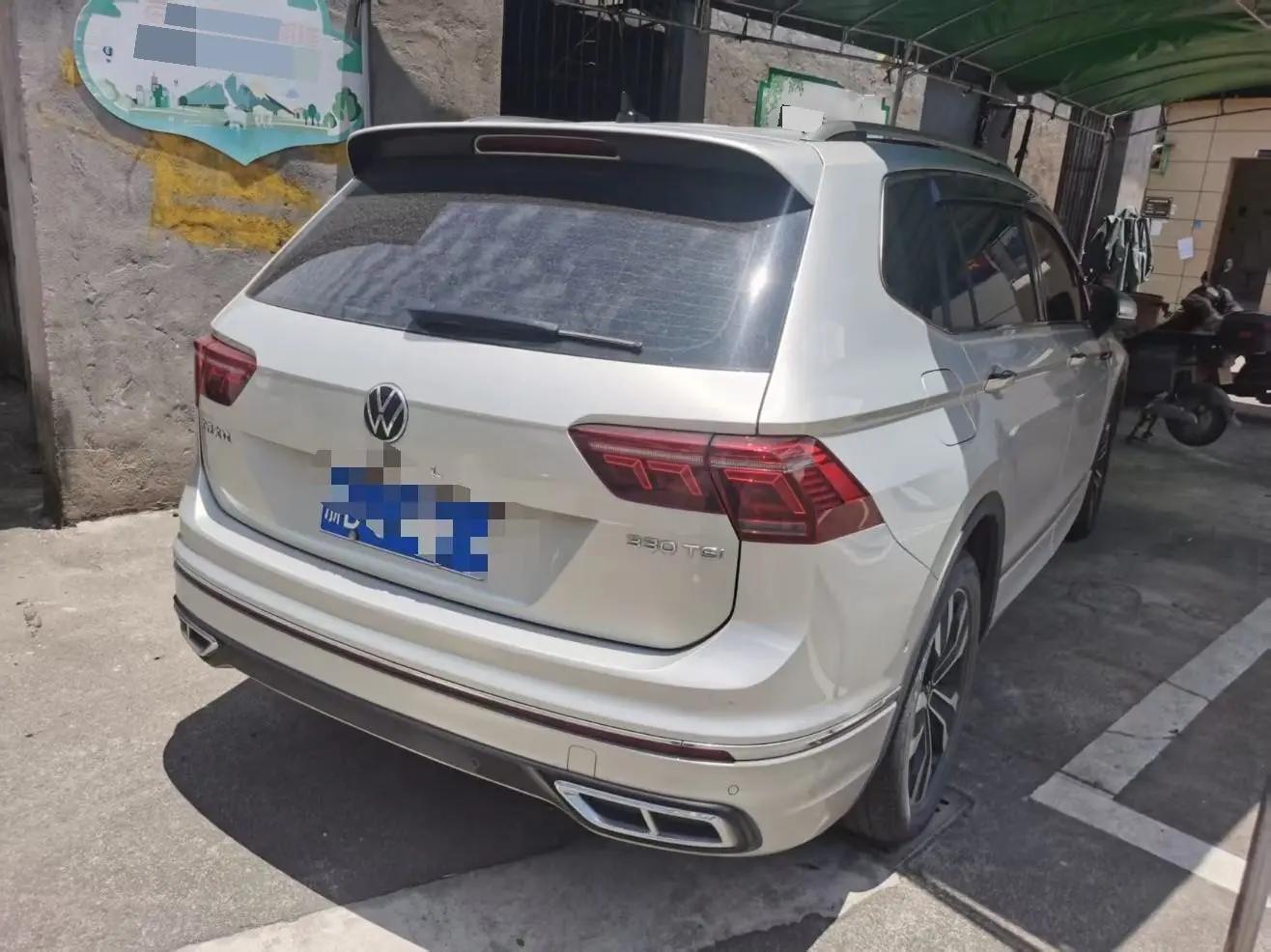 Touareg L 2022, 330 TSI, Automatic, Two‑Wheel Drive, R-Line Luxury Plus Edition 6