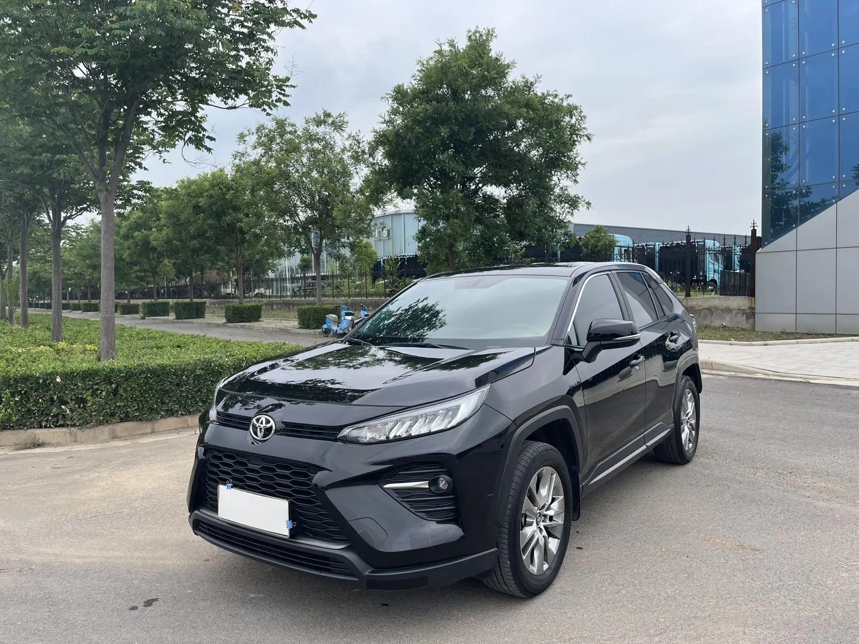 Toyota 2023 Wilanda 2.0 Stepless Two-Drive Leading Edition Automatic Gear