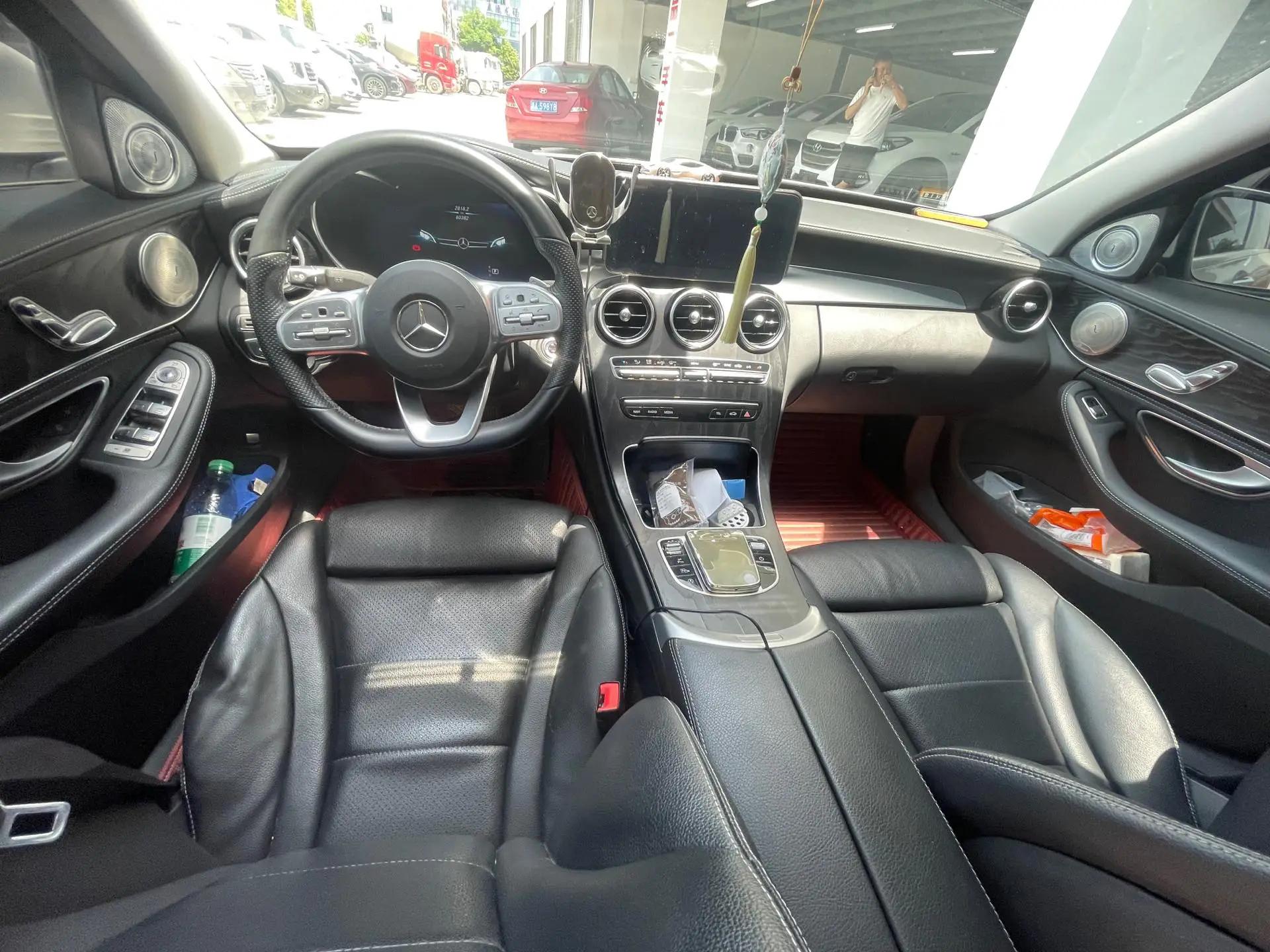 Mercedes Benz Class C 2020 to C 200 L Fashion 2