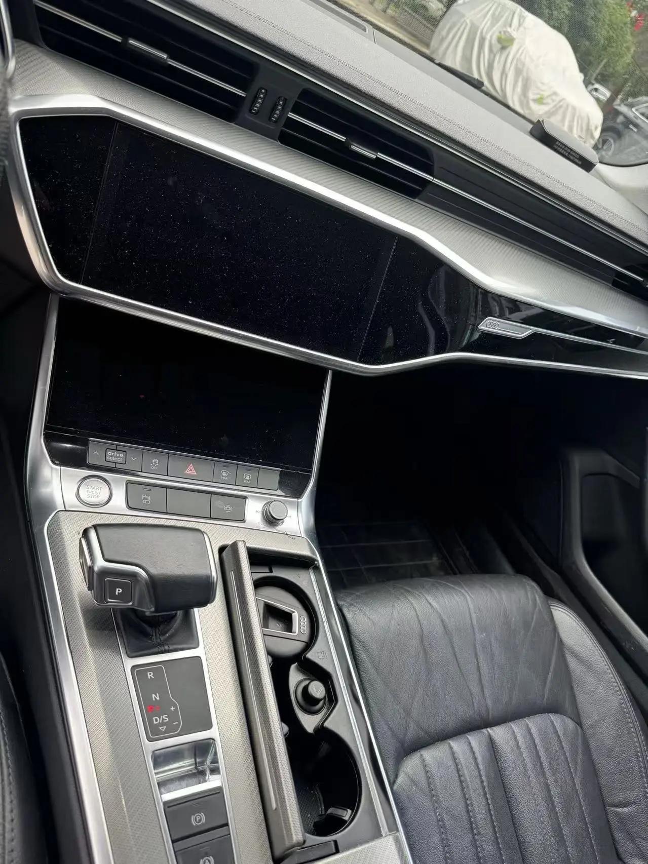 Audi A6L 2020 40 TFSI Deluxe Elegant 2