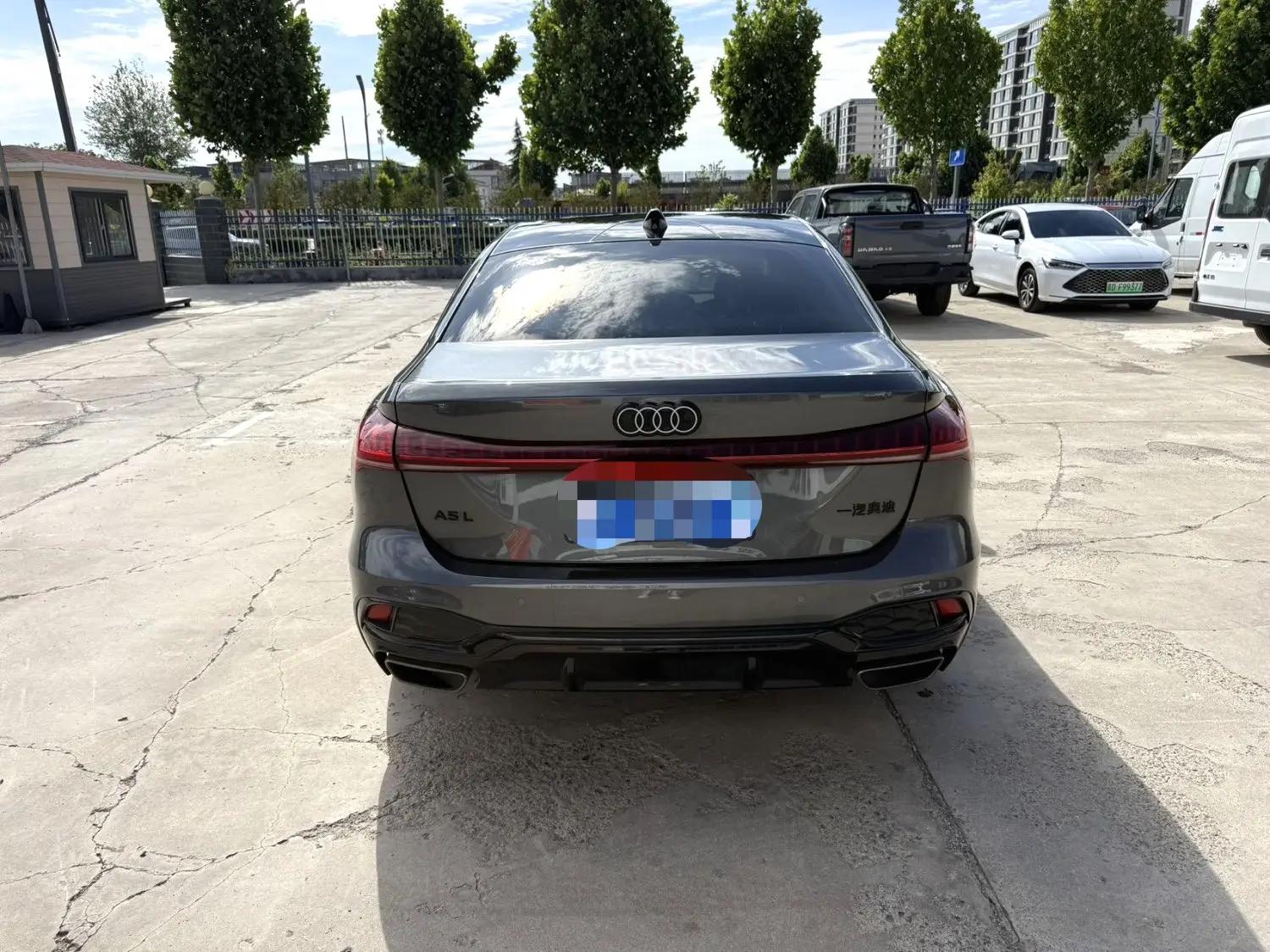 Audi 2026 A5L 2.0T Sports Edition Plus Burning Star Chi Bag Automatic Gear 4
