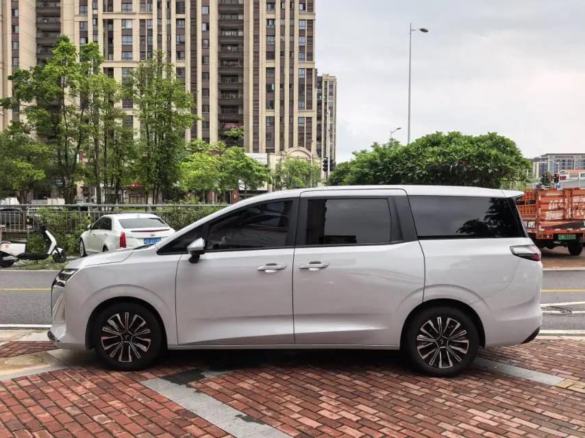 Starlight 730 2025 1.5T CVT Elite 9