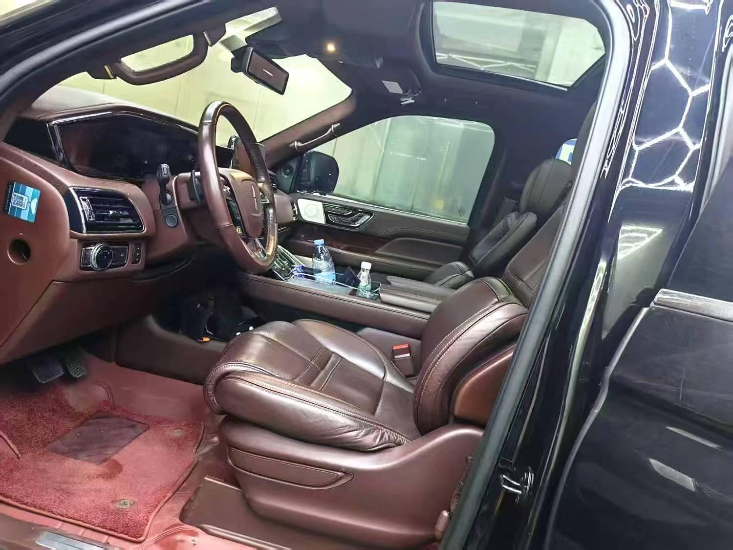 Navigator 2020 3.5T Long Axis Presidential Edition 2