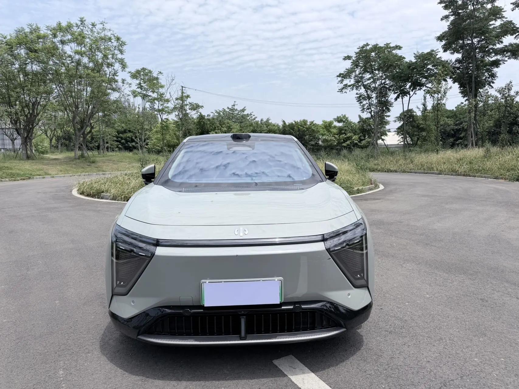 HiPhi HiPhi Y 2023 765km Flagship 2