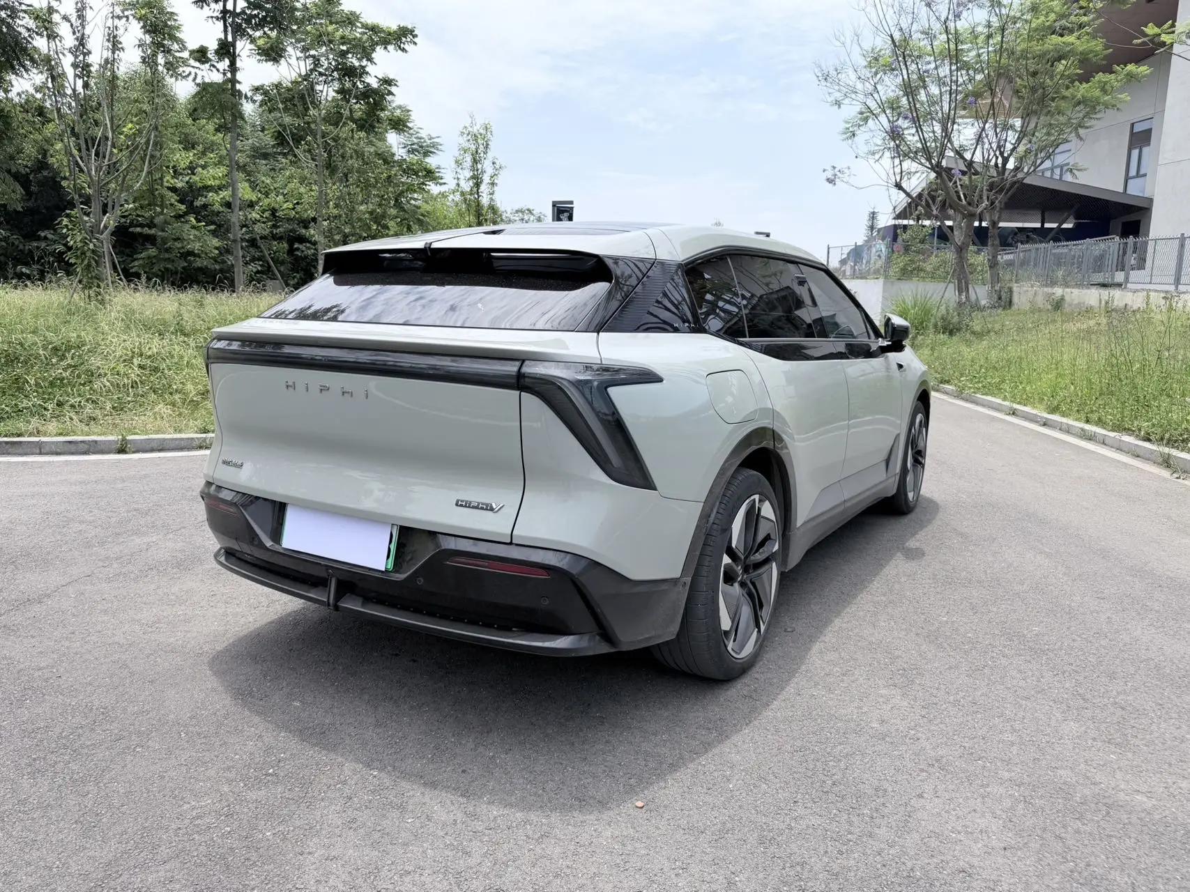 HiPhi HiPhi Y 2023 765km Flagship 8